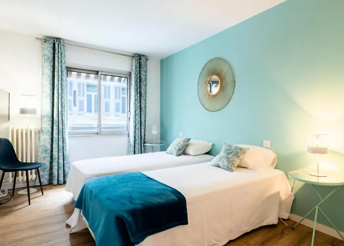 4p De Style A Deux Pas Du Palais Des Festivals - 4p De Style A Deux Pas Du Palais Des Festivals Mae-2303 Apartman